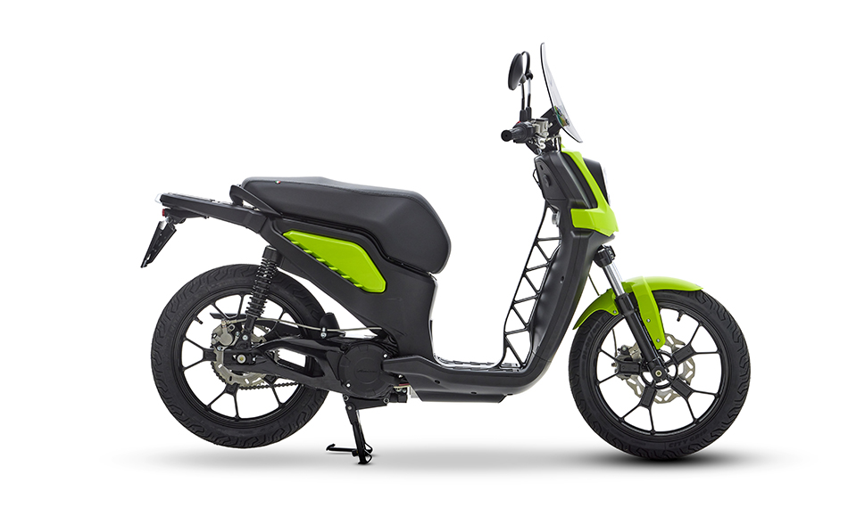 [E23-EM1032-MEUSG] ISSIMO CITY MAX L3 4,4KWH GREEN