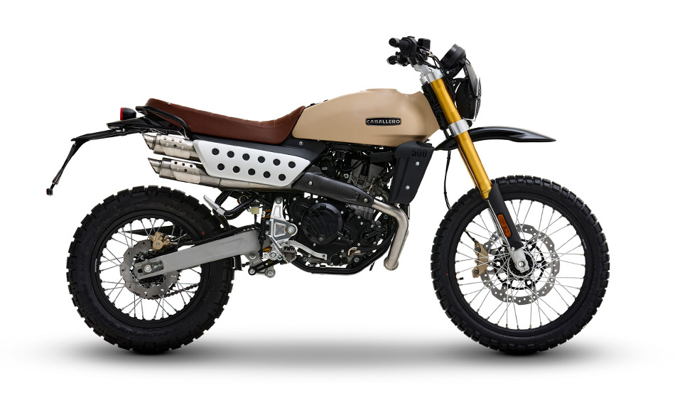 [M25-CA460R-SD-EU] CABALLERO 460 RALLY SAND EU5+