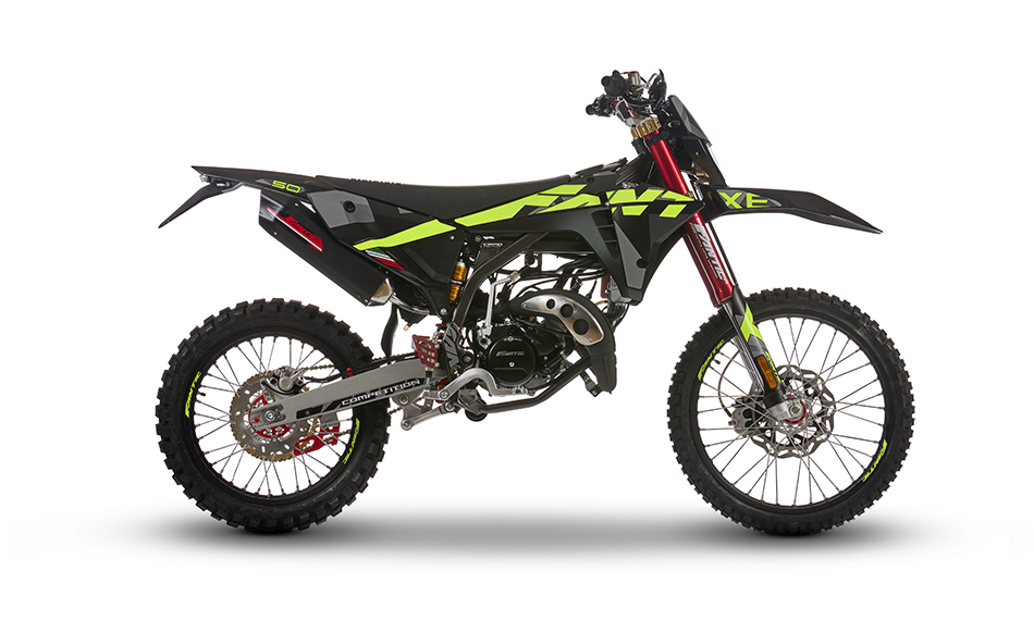 [M25-ES50C-BK-EU] XE 50 ENDURO 2T COMP EU5+ BLACK-YELLOW