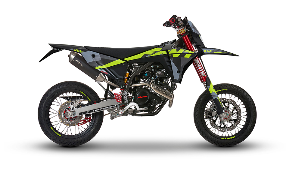 XMF 125 MOTARD COMP EU5+ BLACK