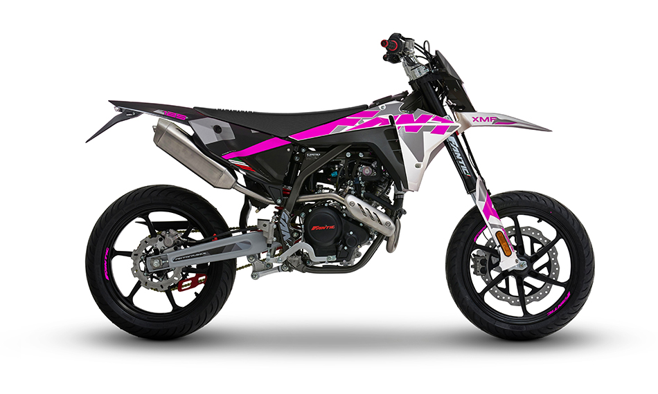 [M25-MS125P-WP-EU] XMF 125 MOTARD 4T PERF EU5+ WHITE-PINK