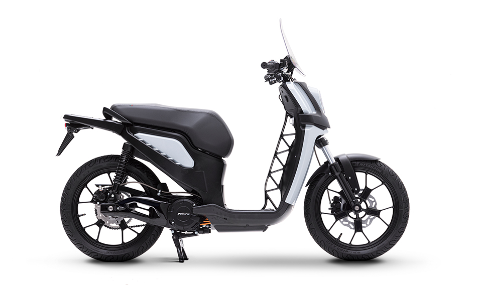 [E23-EM1031-CEUCW] ISSIMO CITY L1 2,2KWH GREY